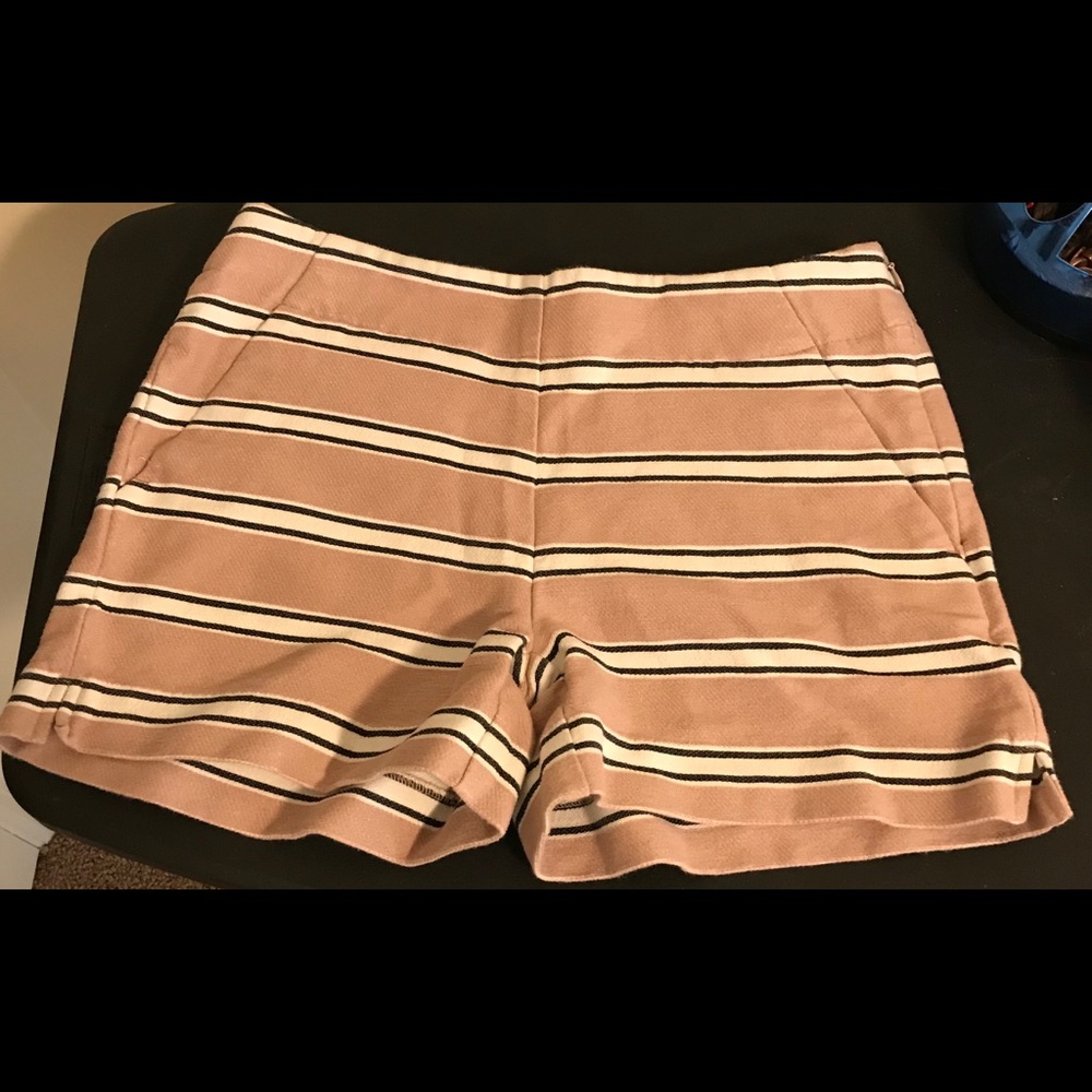 Chilina Shorts